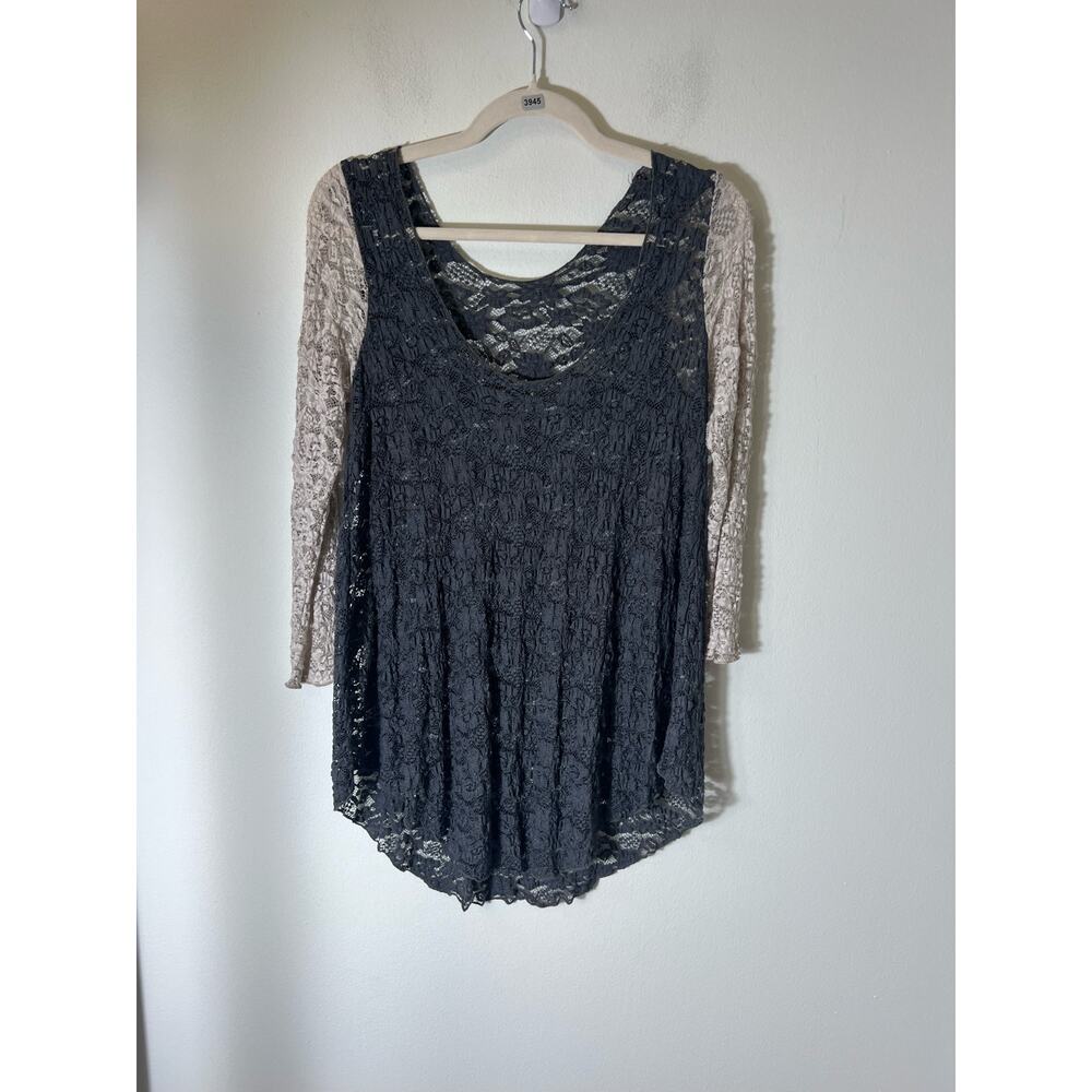 Surrealist gray and off white lace blouse fits like a medium